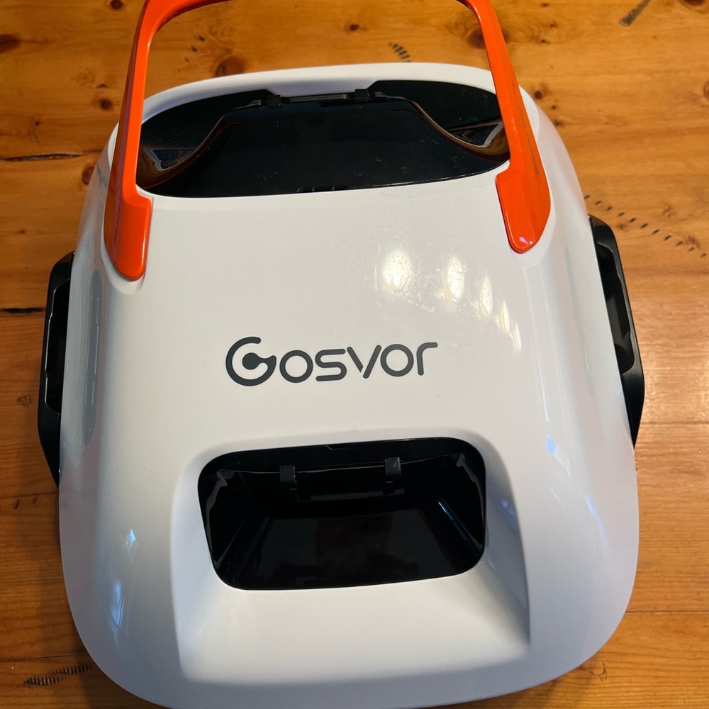 Gosvor White and Orange Robotic pool Vacuum